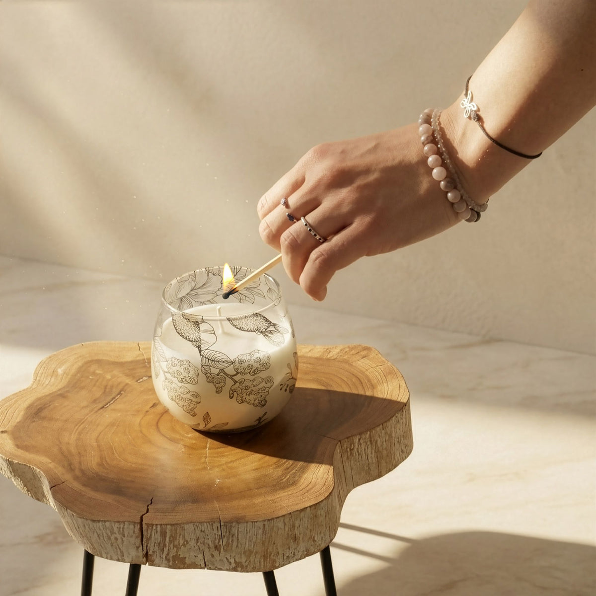 Small Glass Jar Candles - Drawn by Flame - Spiru-shop.nl