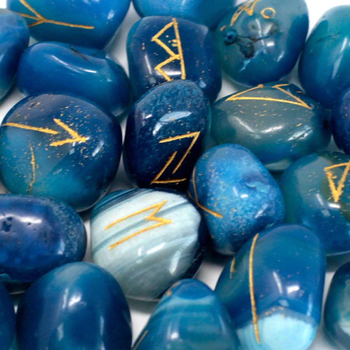 Runes Stone Set in Pouch - Blue Onyx - Spiru-shop.nl
