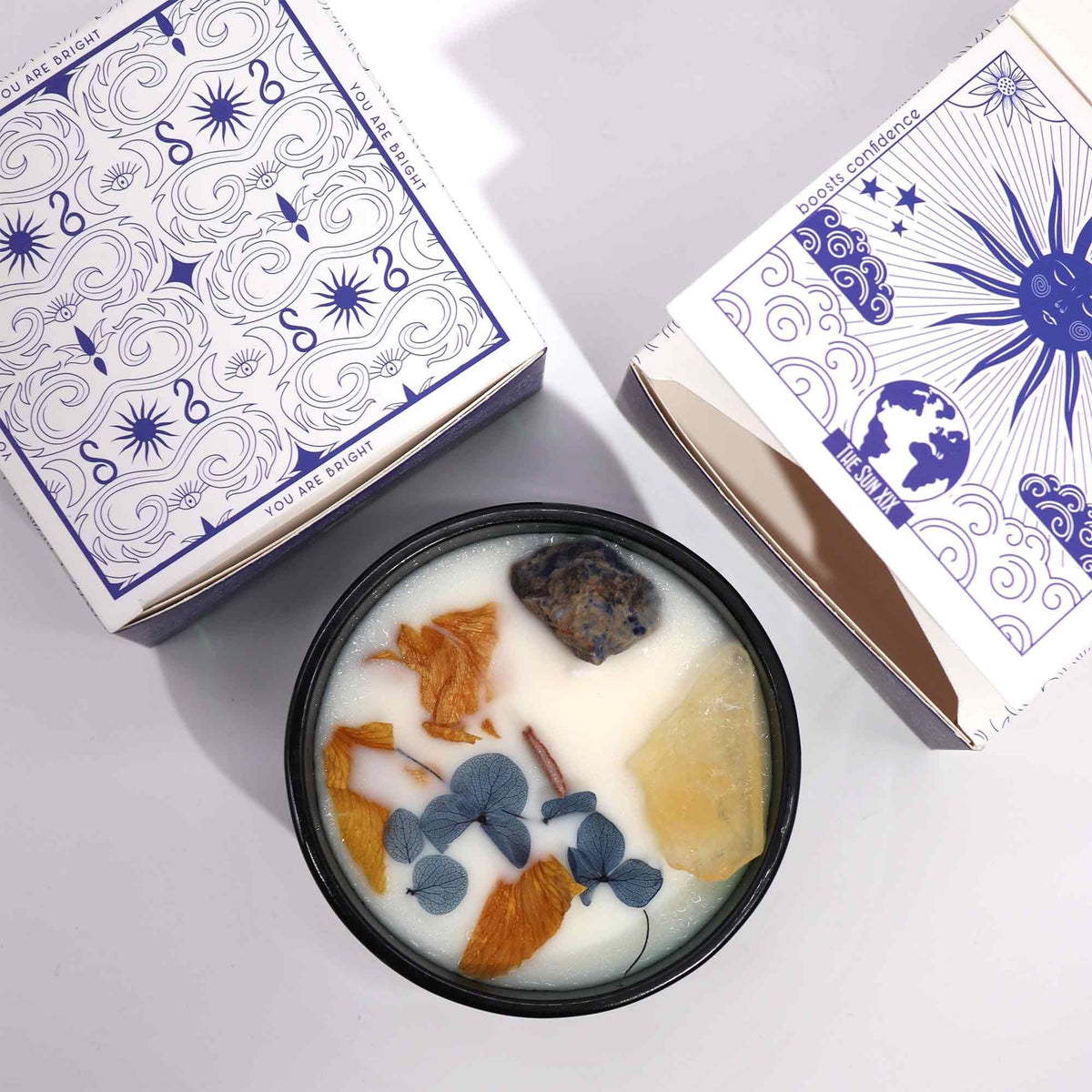 Hop Hare Crystal Magic Flower Candle - The Sun - Spiru-shop.nl