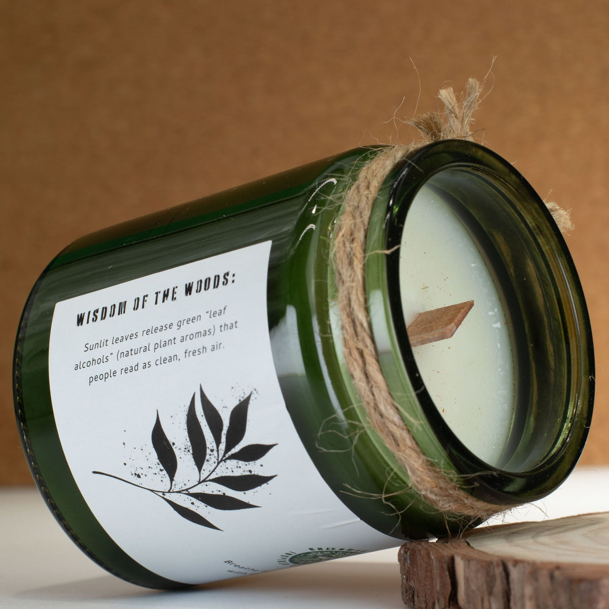 Greenman Woodwick Soy Candle - Leaves and Linen - Spiru-shop.nl