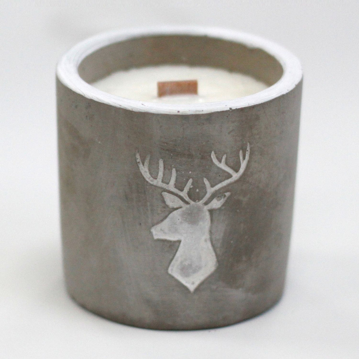 Med Concrete Soy Candle - Stag Head - Whiskey & Woodsmoke - Spiru-shop.nl