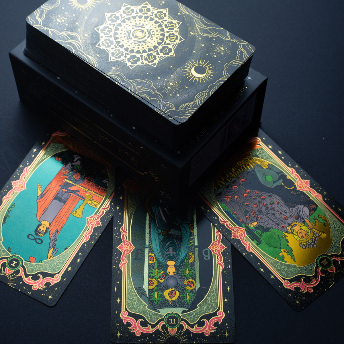 Gold Foil Tarot Card Set - with booklet - Spiru-shop.nl