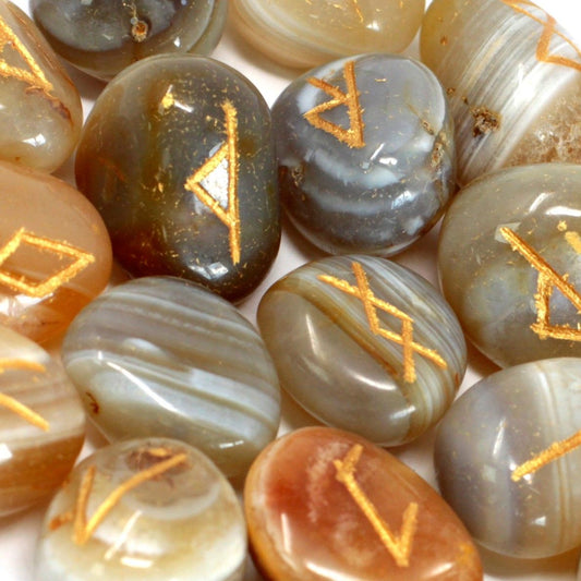 Runes Stone Set in Pouch - Banded Agate - Spiru-shop.nl