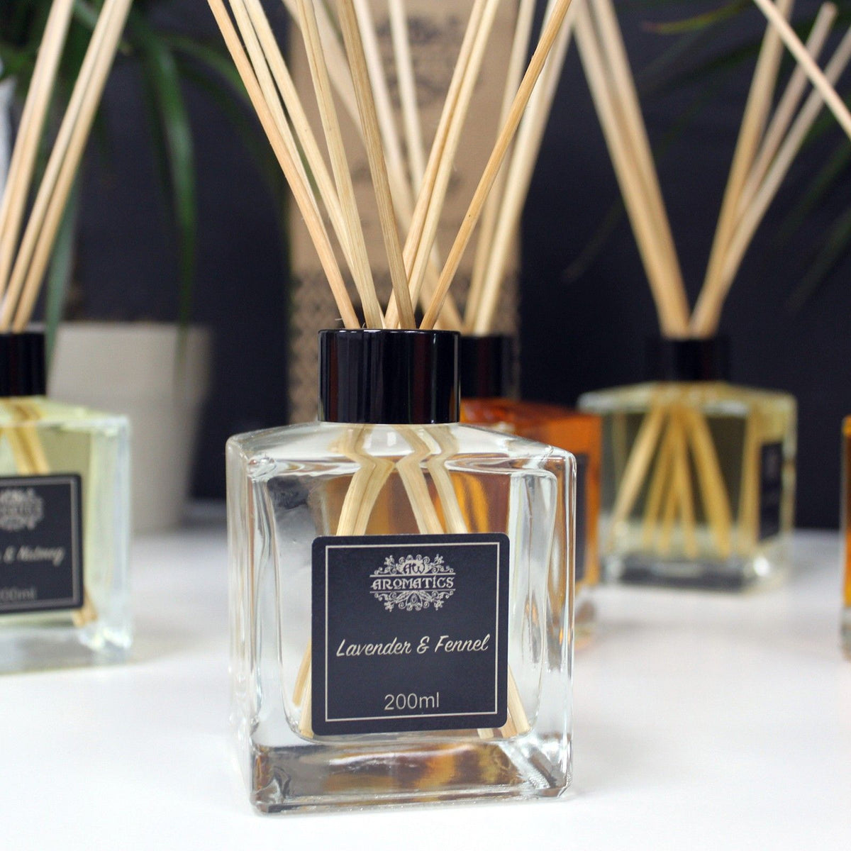 200ml Lavender & Fennel Essential Oil Reed Diffuser - Spiru-shop.nl