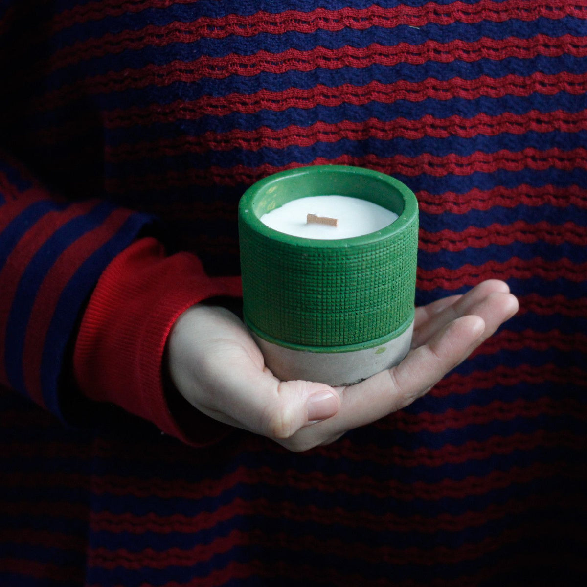 Pot Concrete Soy Candle - Grey - Coffee in the Club - Spiru-shop.nl